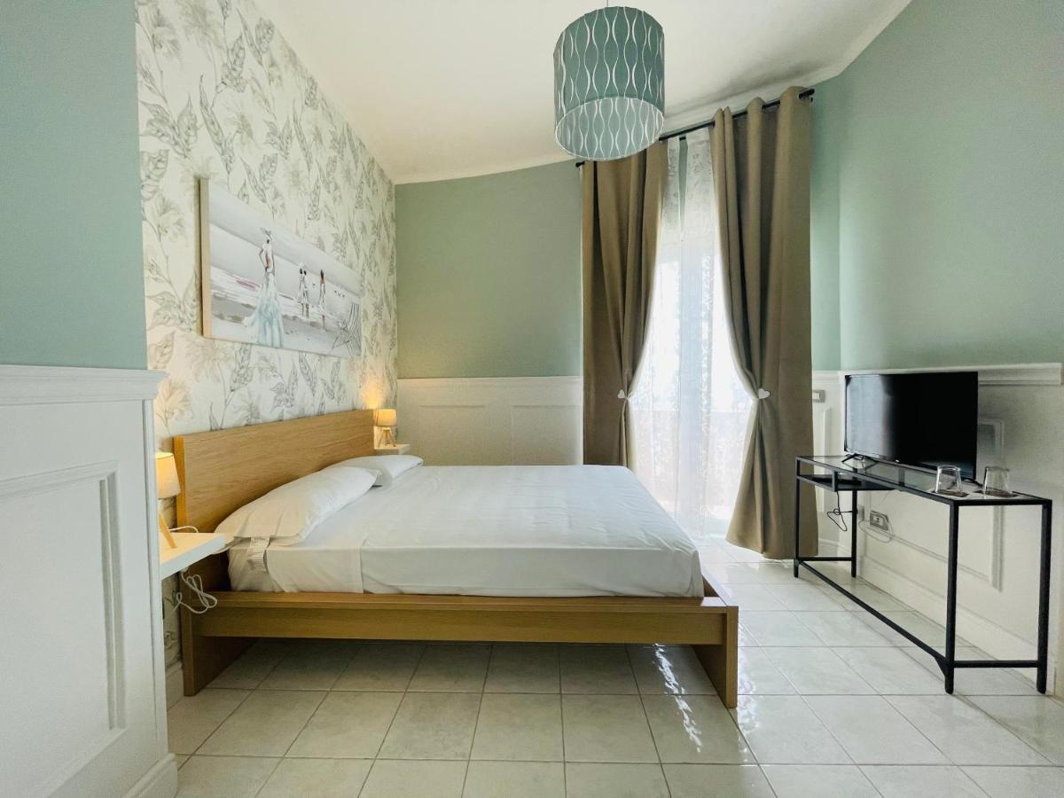 Mirage Rooms Anzio Eksteriør bilde